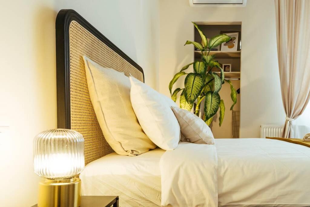 Apartament Stunning Views - Location - Netflix + Balcony